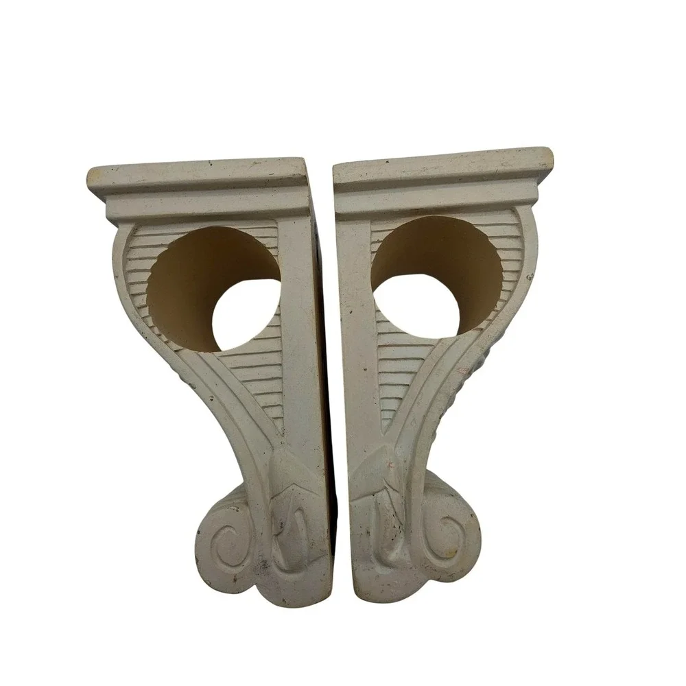 White Pair Ornate Acanthus Leaf and Scroll Decorative Curtain Rod Holder Corbels